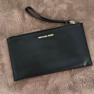 MK wristlet